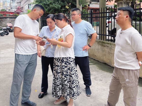 图2:20260730-协调现场.jpg