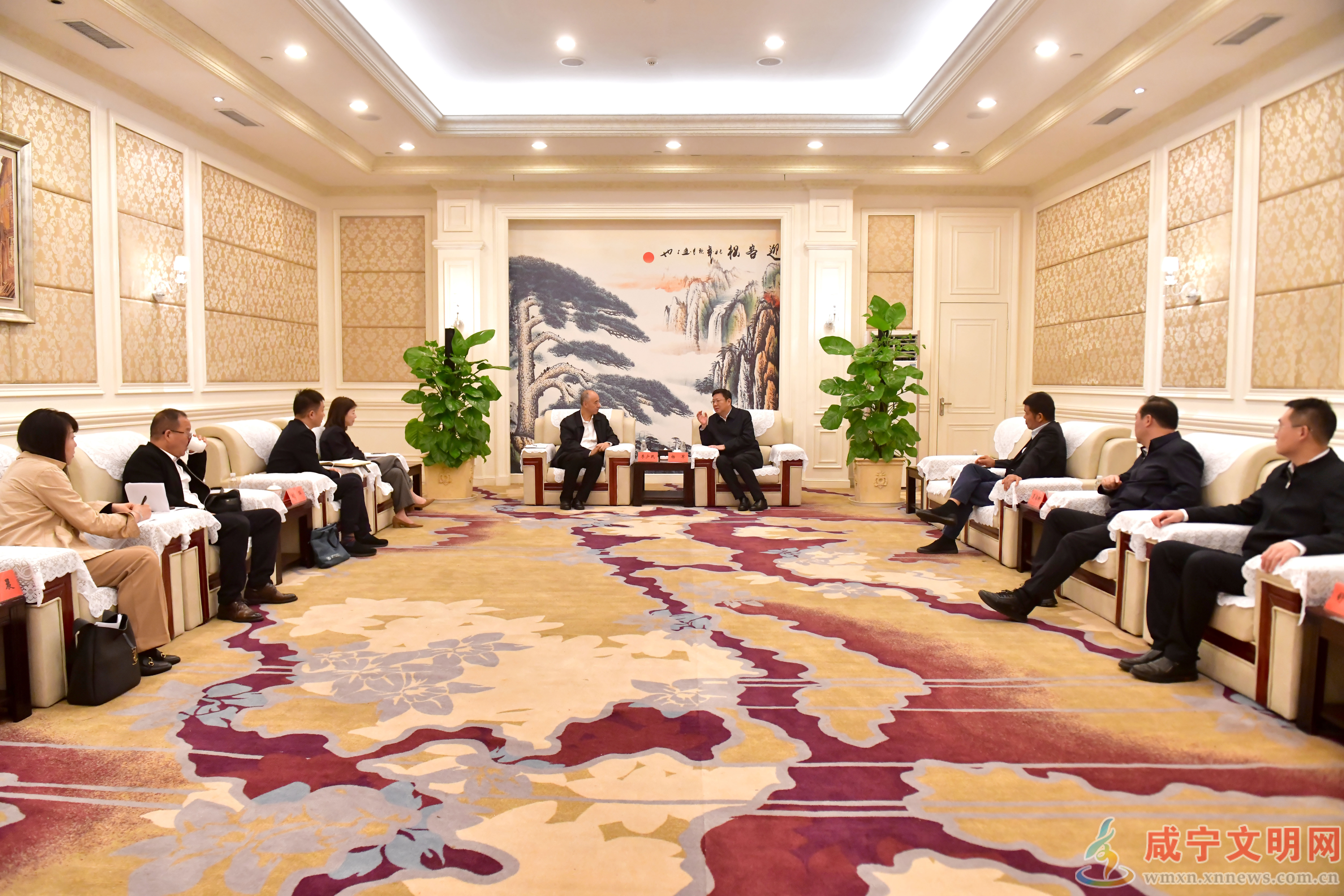 杨军会见国开行湖北省分行党委书记、行长李少民一行 深化沟通交流促进共赢发展