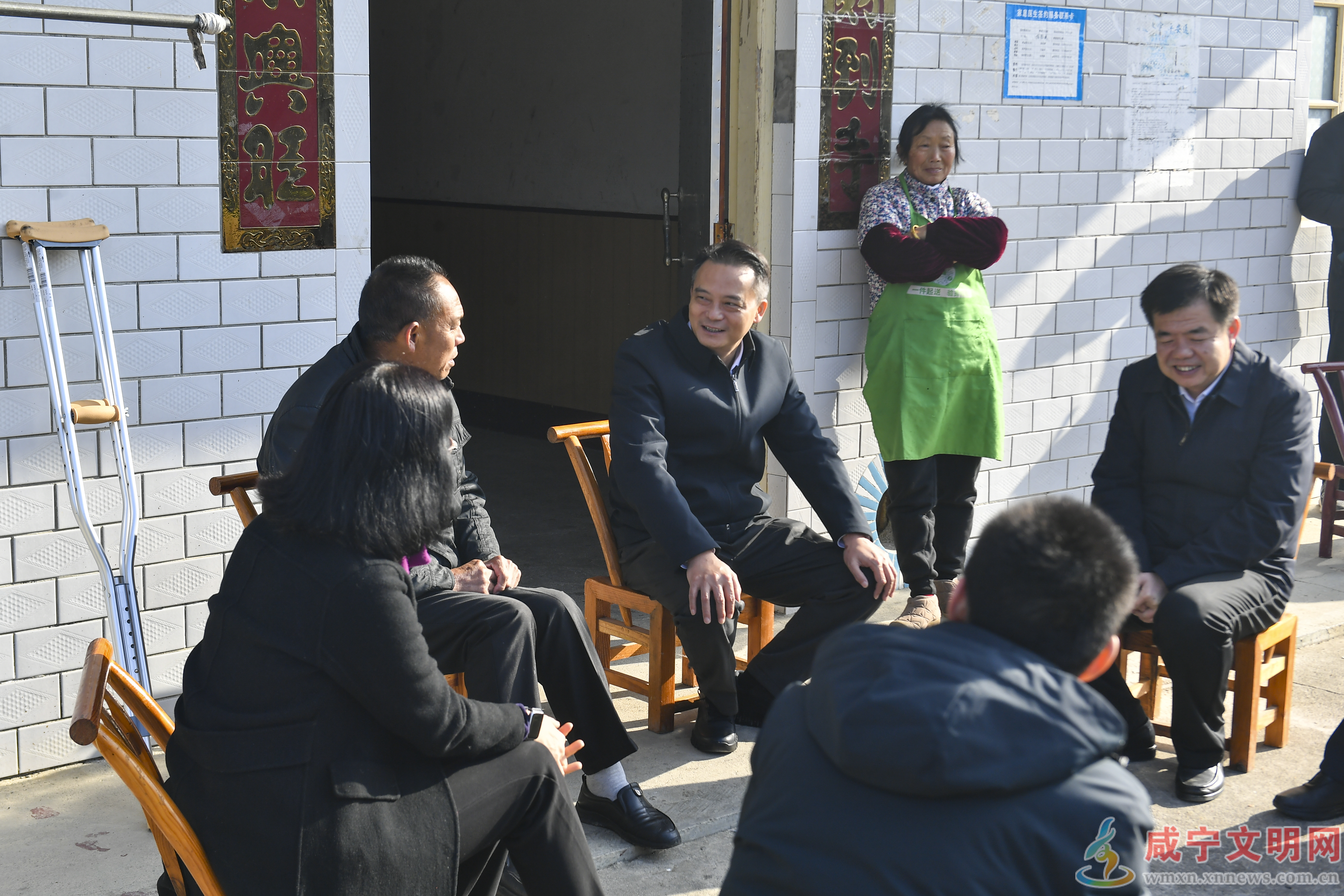 周锋到通山调研2026年一季度开好局起好步工作并慰问困难党员群众时强调 进一步增强责任感使命感和紧迫感 全力以赴拼经济抓改革促发展惠民生