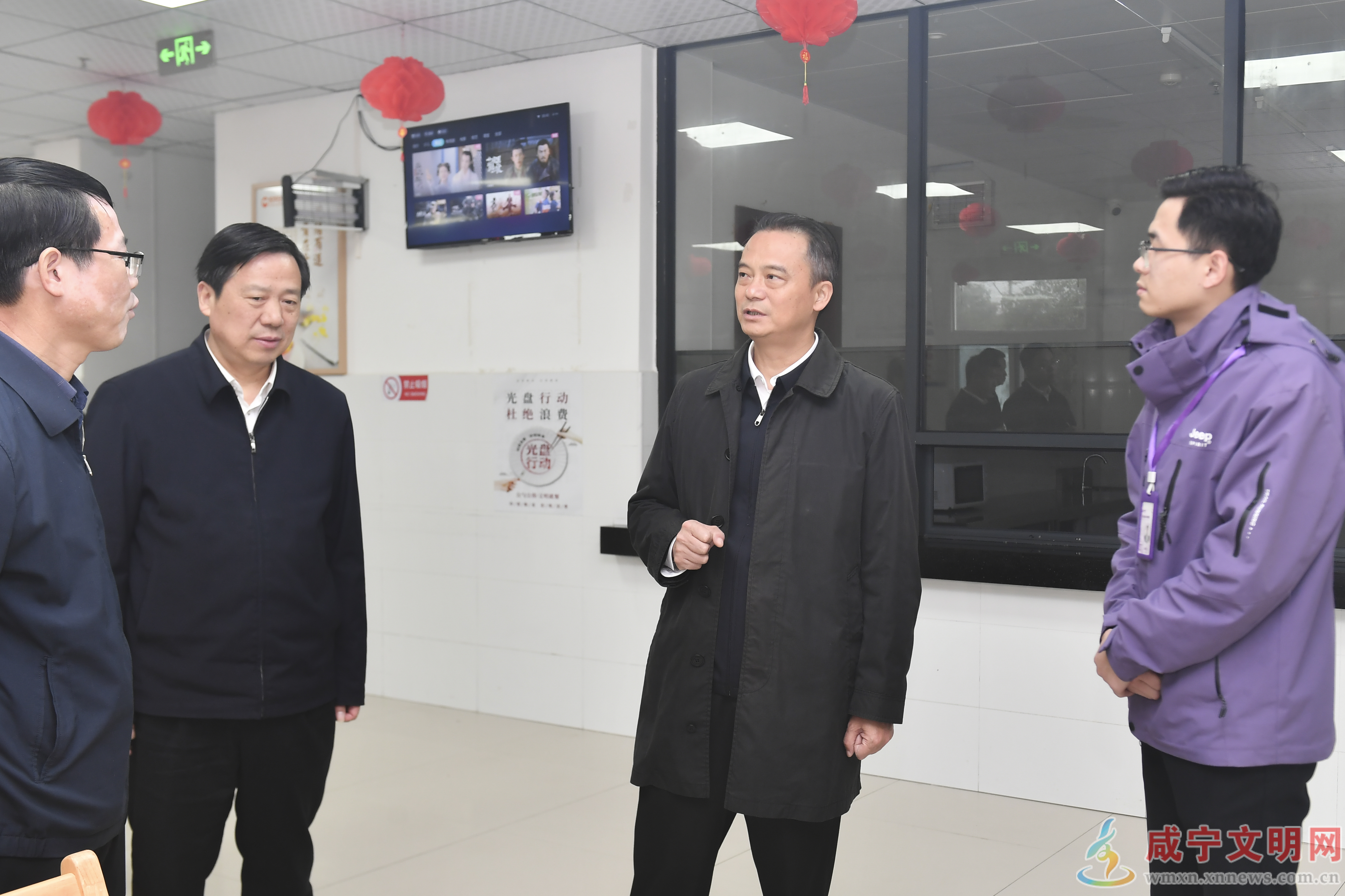 周锋专题调研群众身边不正之风和腐败问题集中整治工作时强调 扛牢责任  聚焦重点 推动集中整治向纵深发展