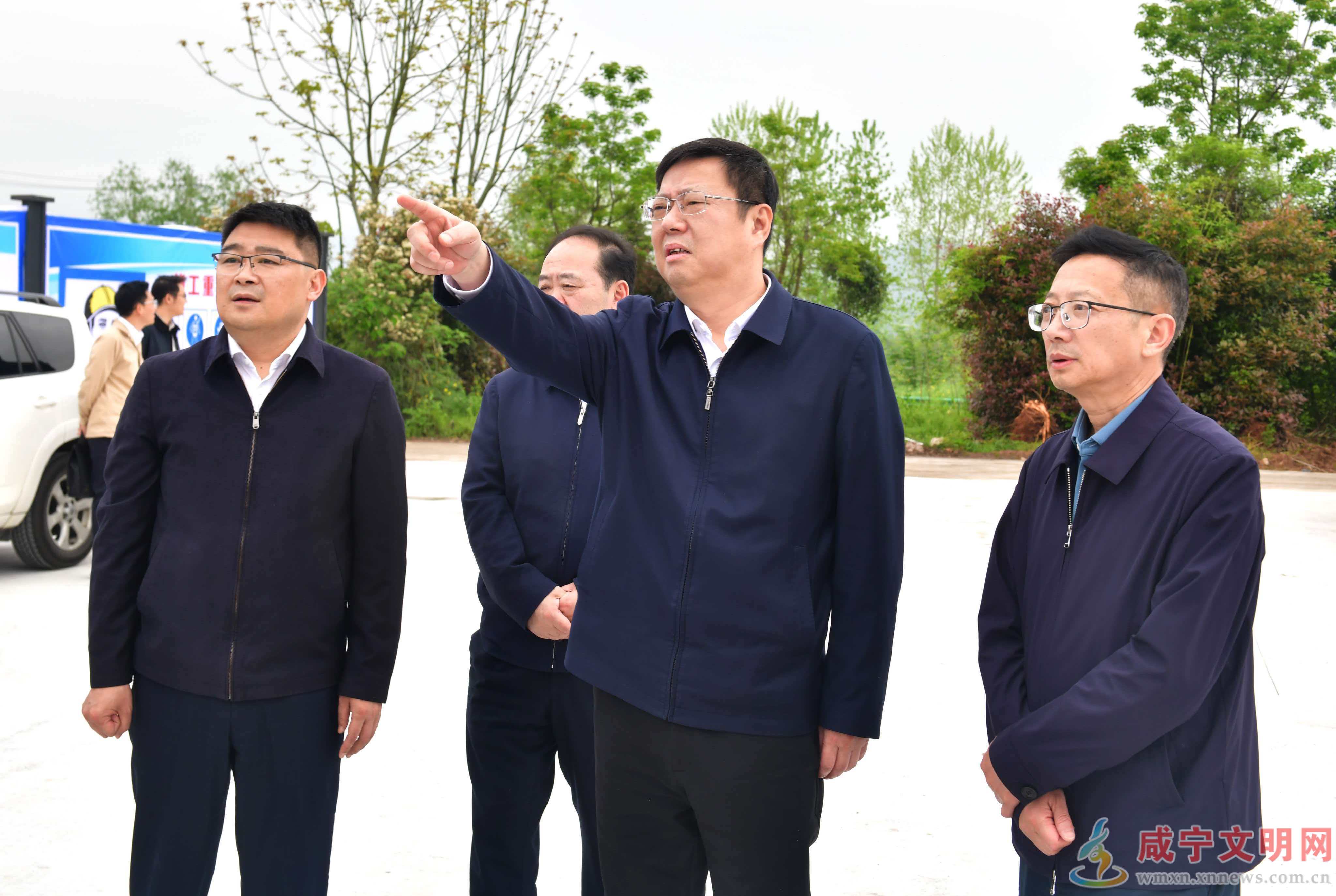 杨军到学习教育联系点天城镇调研 牢固树立和践行正确政绩观 推动高质量发展行稳致远