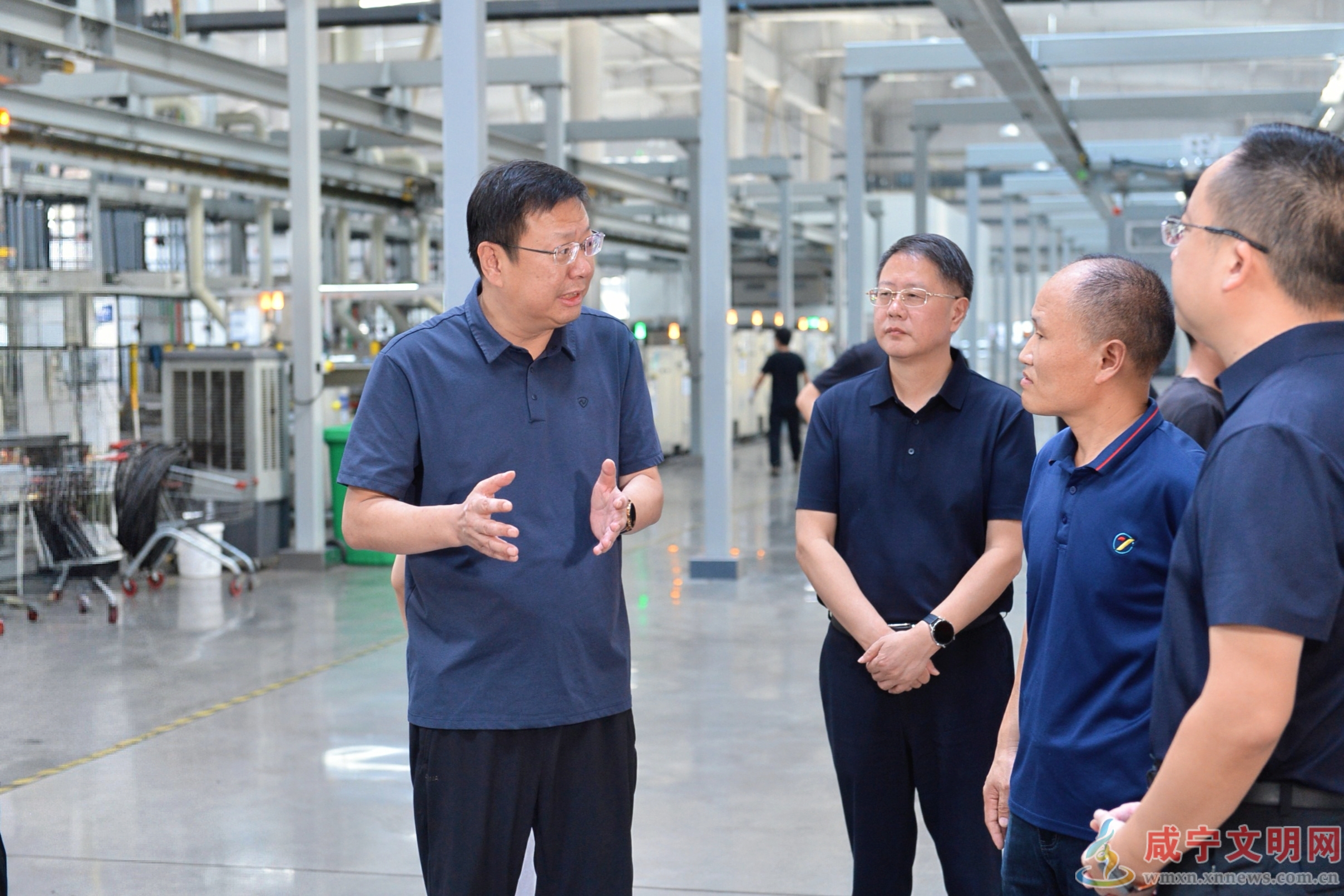 杨军到嘉鱼调研重点项目建设工作时要求  推动项目建设提速增效 深耕壮大特色优势产业